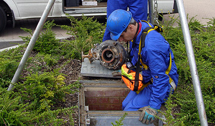 pump_station_maintenance_confined_space_entry